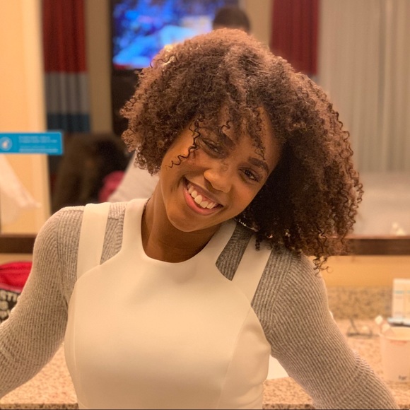 Meet your Posher, Brieann - Picture 1 of 1